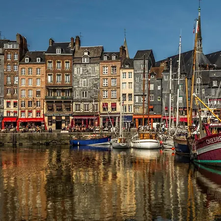Honfleur מלון